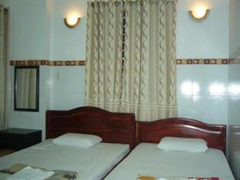 Ti Ti Room For Rent Хошимин Экстерьер фото